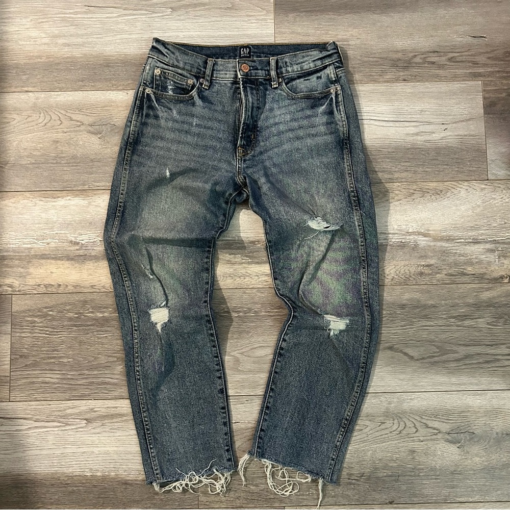 Gap 1969 Jeans Cropped Women’s Size 6/28 Best Girlfriend Jeans Distressed